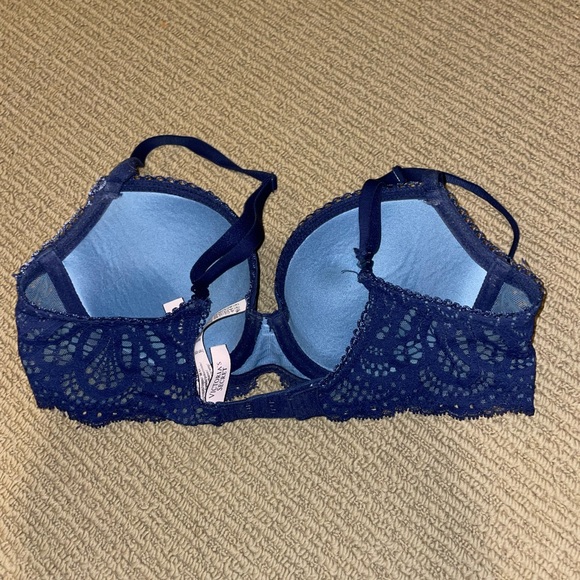 Victoria's Secret Midnight Blue Lace Bra - Picture 2 of 6